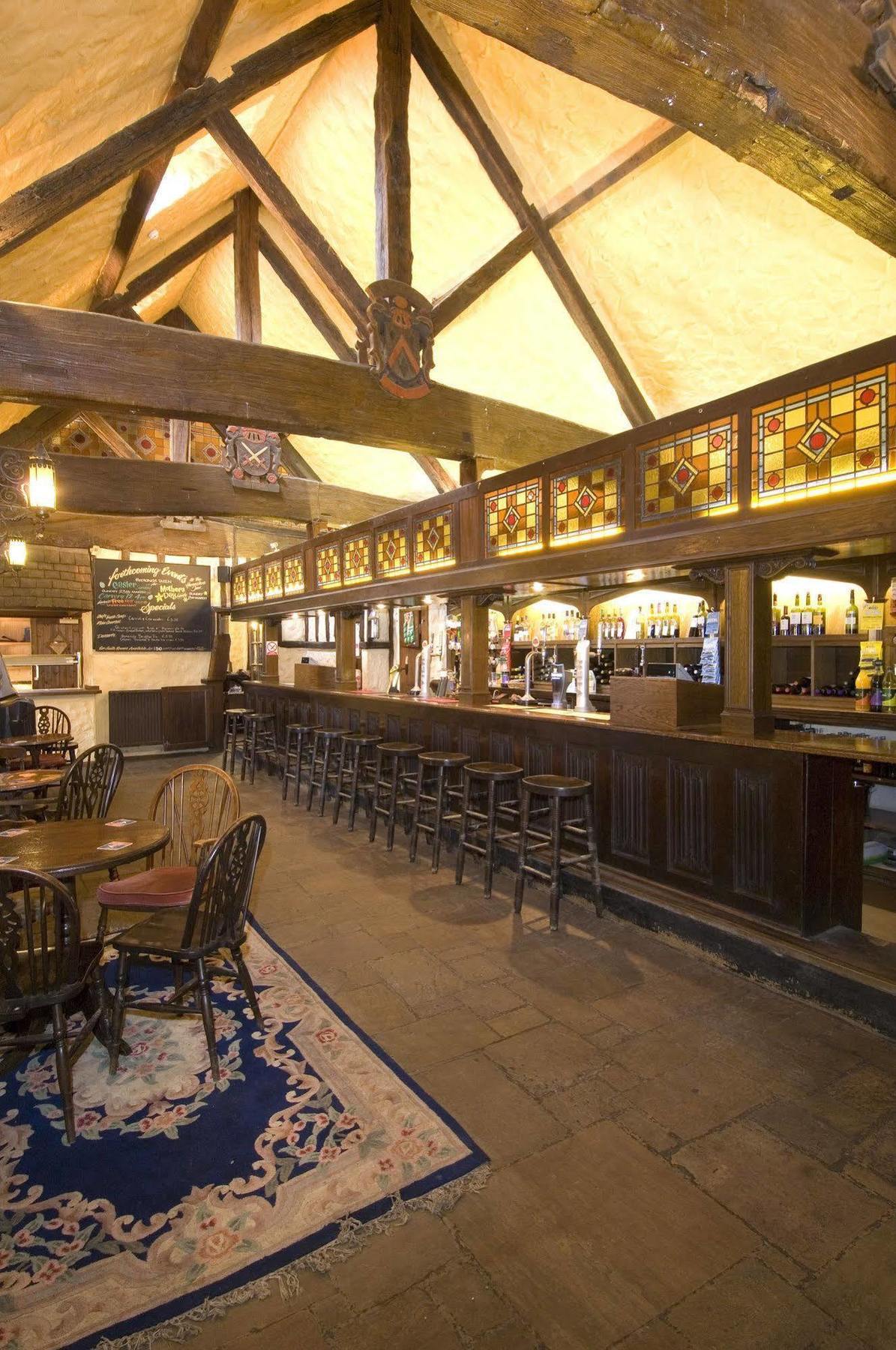 The Horseshoe Inn Herstmonceux Exterior photo